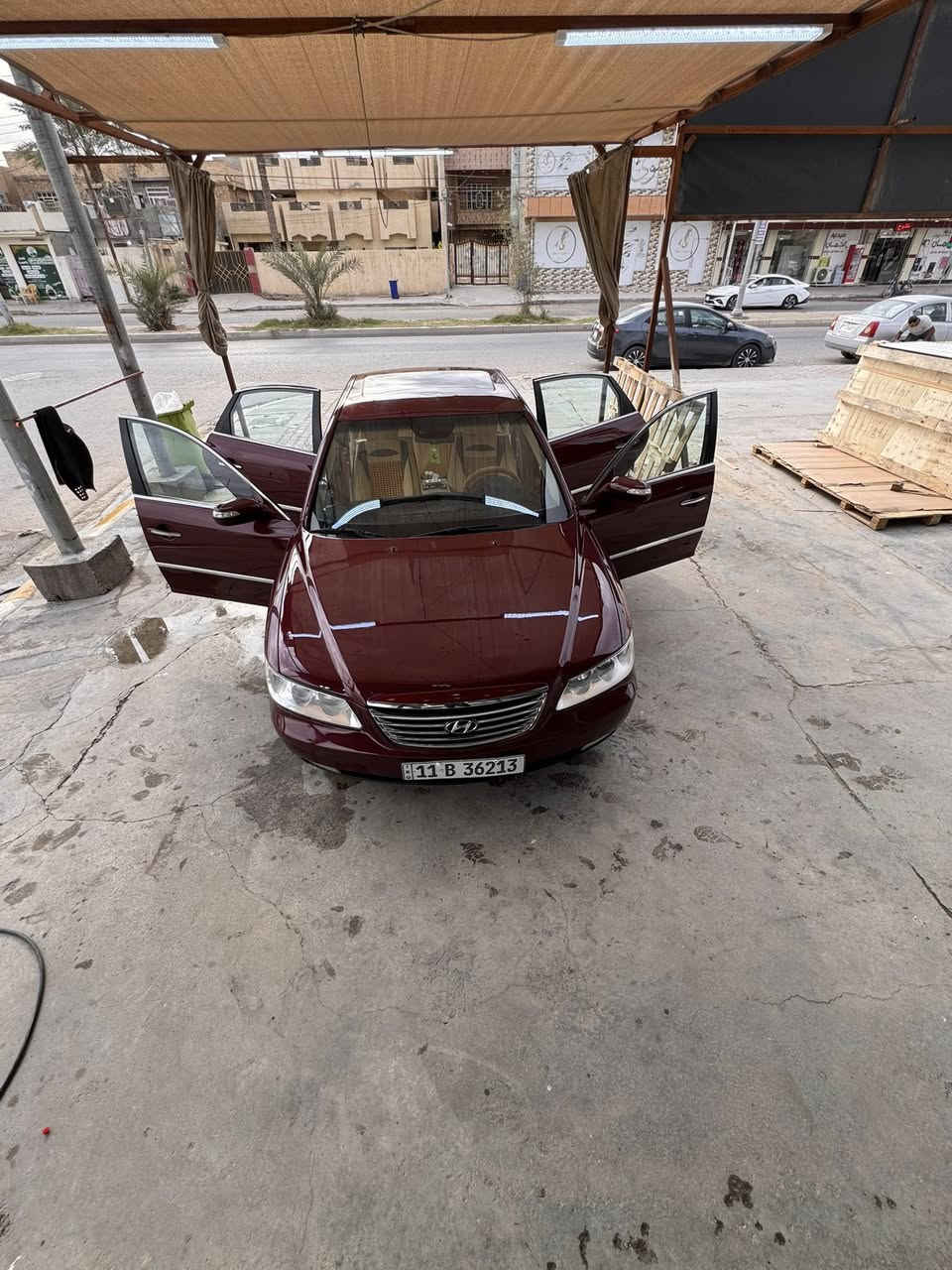 سلام عليكم
هيونداي أزيرا ٢٠٠٩بغداد انكليزي تنتهي السنويه لغاية ٢٠٢٩لسياره نظيفه جدأ كتلوكات الشركة بيها صبغتها حزام فرن درجة أولى بسبب شخوط وجراد بيها طخه بسيطه الجاملغ الأمامي الأيمن كولشي موضح بالفيديو افتحه واسمع تفاصيلها كامل 
سياره صافيه وخير من الله صدر امامي خلفي رقم بغداد انكليزي 
حجم المكينه 6 سلندر 2700 المرغوب داخل جلد+تحكمات كهربائيةكروز سرعة
٥ويل كب بلادي تخم تاير جديد + صدر جديد
مري جانبيه قلابه عند الرجوع اشاره مري جانبيه بردة خلفيه سماعات انفنتي دمام خلفي بلادي تبريد قطعتين كير اوتو تحكم ستيرن جهتين مثبت سرعة cruise control سستم نيكل بلاد دوسات نيكل Azera بلاد بلوتوث + 3 مخارج USB نطام مانع انزلاق Abs
اخوان السياره جديده وما بيها اي نقص 
مكانها الفلوجة 
السعر 97
***********
***********
