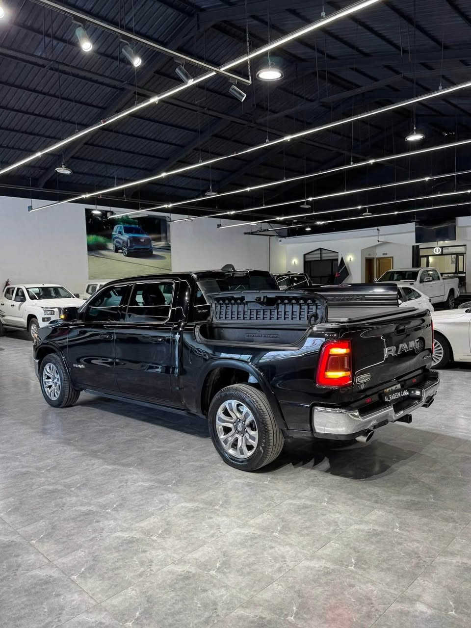 Dodge raam
دوج رام 

موديل 2024 

مواصفات لونك هورن لميتيد فول فول 
ماشية 95 الف كيلو 

وكالة هارلم كفالة عام خليجية 

عنوان اربيل شارع 100 

السعر 510$ و بيه مجال بسيط 

للتواصل واستفسار 

*********** 

***********
