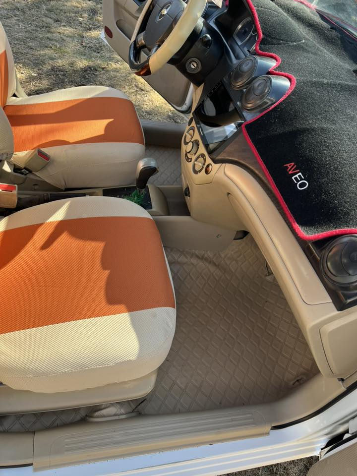 أفيو للبيع موديل2011 الشركه عامه للسيارات مكان بابل سدة الهندية محرك مفتوح مو مسكر تخم تاير باتري جديد تبريد تدفئه رقم بغداد دولي الجديد السعر 83وبيها مجال لاستفسار التصال على الرقم ***********
