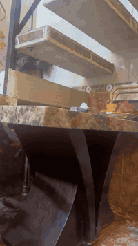 ميز طعام السطح مرمر والقاعدةخشب
النظافة مبينة سعر 200 ألف لان كولش ثكيل

مكاني الاعظمية شارع عمر 

***********
