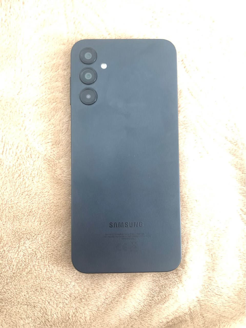 Galaxy A14 64GB RAM4 2SIM 4G zakeray 64  zor paka pakate sharekashy lagal السليمانية, العراق


**إذا كنت صاحب هذا الإعلان وتريد حذفه لأي سبب، رجاءا أرسل رسالة إلى الدعم الفني**