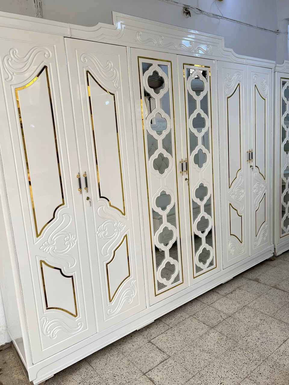 سلام عليكم غرفه تزكام نجاره صاج صبغ حراري ابيض تزكام العنوان الحله جديده غير مستخدمه ***********
