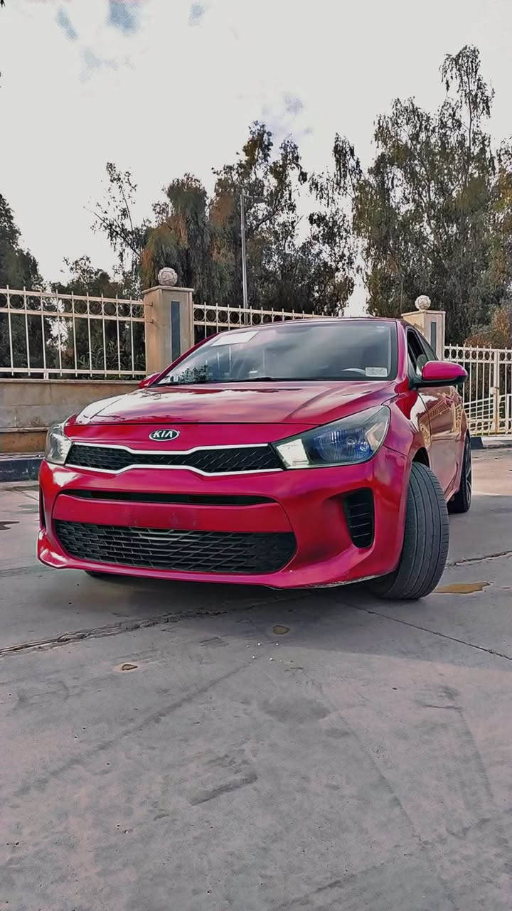 Kia Rio 2018 

رقم نينوى مسطرة بـ اسمي
السياره كود واحد بيها قطعه وحده شبر بلبونيد فقط
كير شرط مكينه شرط
السياره نضيفة حيل مابيها اي نقص 

مواصفات: S 🔴

نضام سبورت 

تثبيت سرعه

كير توماتيك 6 سرعات + عادي

مانع انزلاق 

ABS

شاشه وكامرة

ويل كب 

تحكمات ستيرن 

سياره حلوة ونضيفة مال جناي

السعر 115 مجالها قليل 
للاستفسار *********** موصل, نينوى
