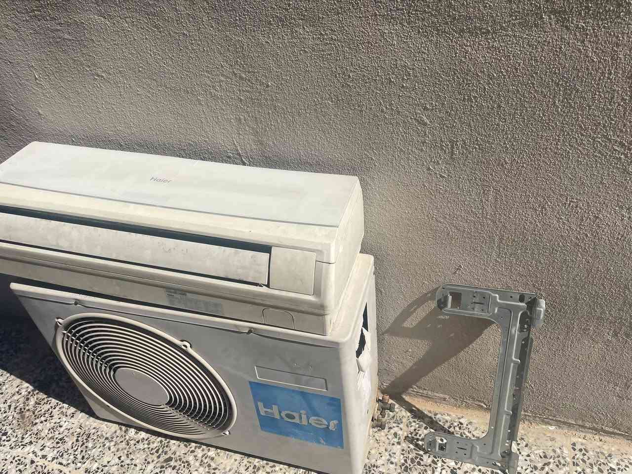 السلام عليكم سبلت يحتاج غاز للبيع ١٧٥ الف مبرد نضيفة جدا شغالة ١٧٥  مكاني نجمة بغداد ***********
