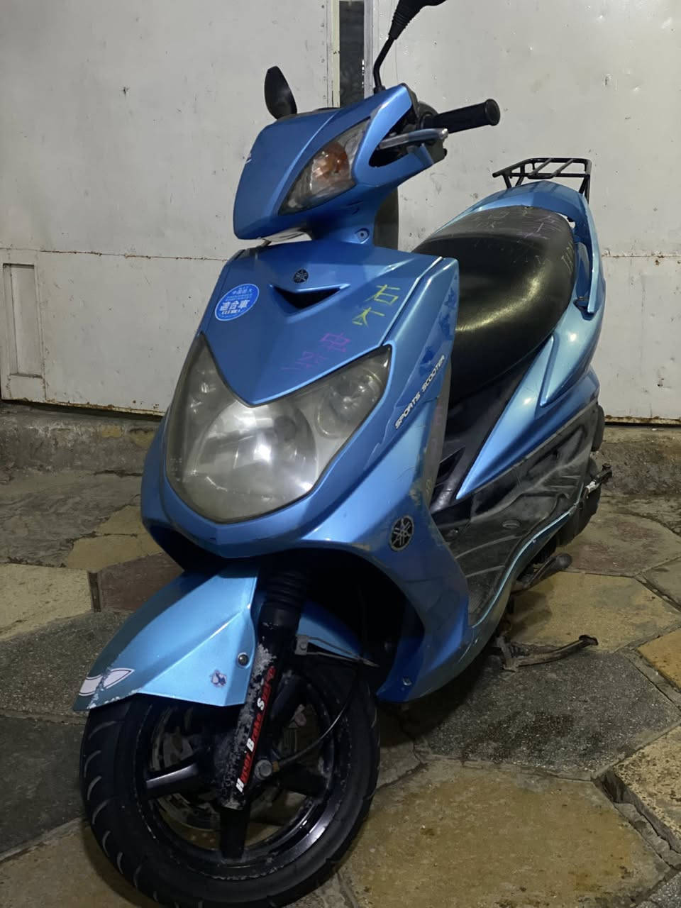 السلام عليكم 🔥
دراجة سكنس فحل (كابريتر) 
الدراجة جديدة ما مفتوحة 
ابلادية كلهة ما مفتوح بيه برغي 
الدراجة جديدة✅
بكاني الحسينة الراشدية 
رقمي *********** انتصال فقط متواجد
الموشراي لا ايتعبني اخوتي❤️
