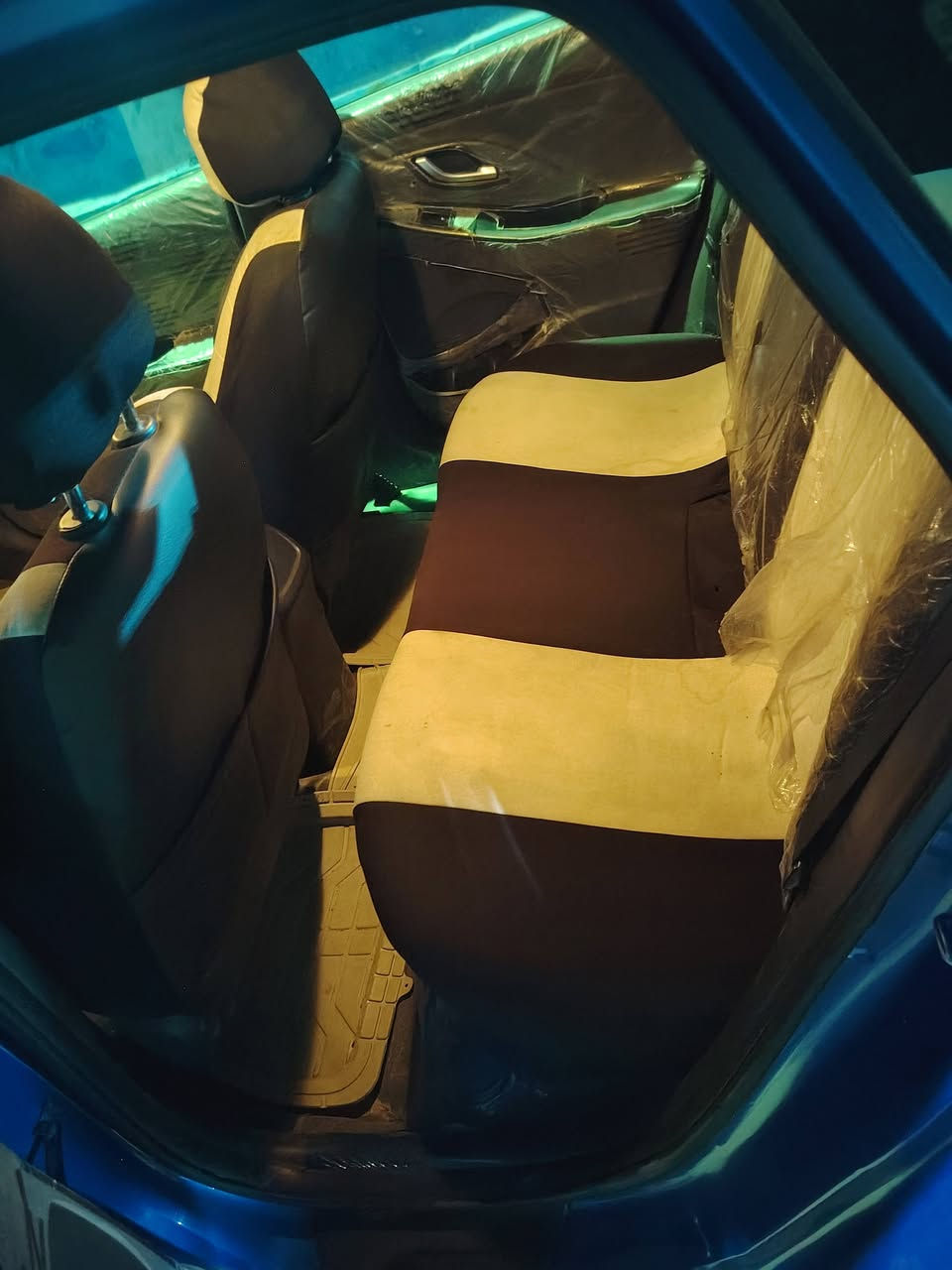 النترا هاشباك 2018 وارد أمريكي
رقم أربيل انكليزي باسمي 

مكينة 2000 كير عادي و اوتو نظام رياضي

السيارة جاهزة من كلشي 

الضرر جاملغ خلفي وصبغ احزام أثر شخوط
بيع او مراوس 
استفسار ***********
