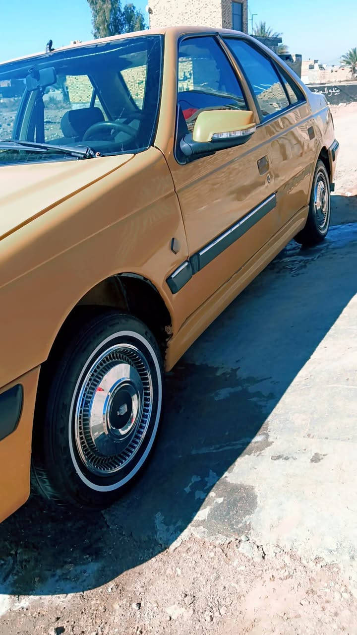 السلام عليكم بيجو بارص 2015 
فقط البنيد مبدل مكينه بيه خيط قليل هستوا بادي بيها كير خير من الله تبريد تدفئه داخل اسود شاشه  راعيه يمي يريد مداور رقم بغداد نكليزي
السعر 40 وبيها مجال مكان سياره حله مركز

***********
