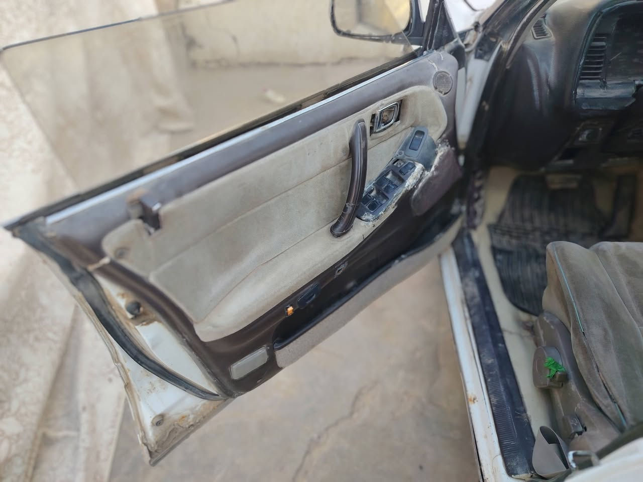 السلام عليكم ورحمة الله وبركاته
سياره هارتوب موديل ٩١جاهزه كير محرك مكفولات
كهربائيات كله شغاله حداديه جديده تبريد شغال عوزه غاز
مكاني الشطره
***********
سعر٢٥
