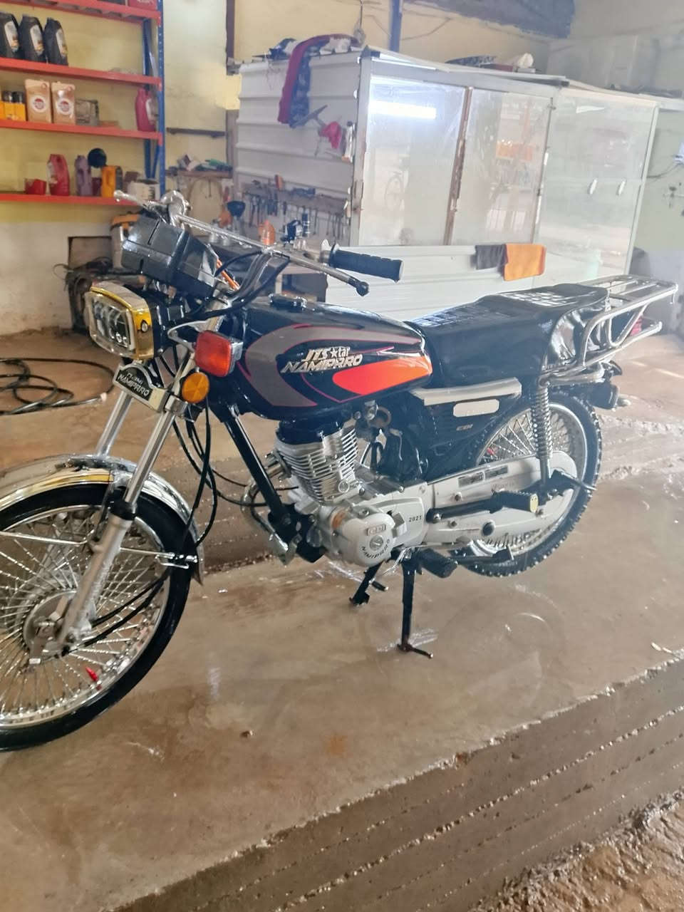 مديل 21 طالعه ب 24 البيع كامله اصولي وكيل لعارضي عنوان كوفه تفاصيل بلخاص رقمي ‏‏‪***********‬‏
