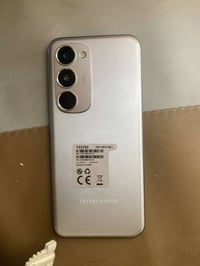 للبيع جهاز آخو لجديد ذكره 256 كامل ‏ملحقات شحنه موجوده لسعر220 وبي مجا...