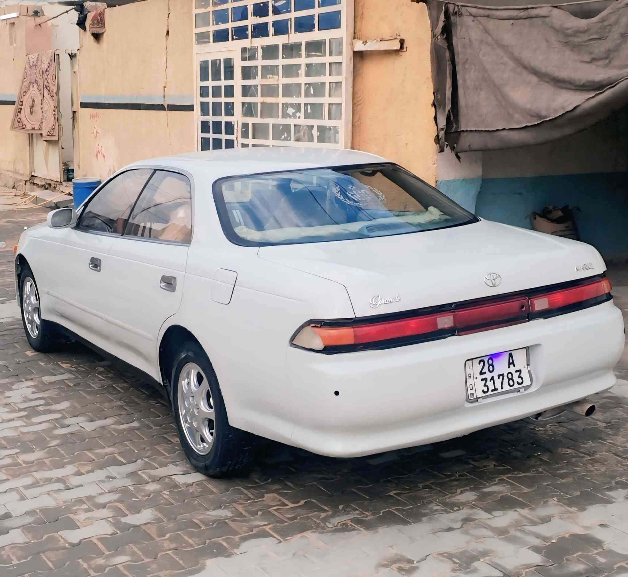 السلام عليكم السعر 58
مارك نفخ 1993 بسمي رقم نجف مكينة وكير نضيفات مكينة 2500 ديلكو  
 صبغ جمالية مابيه ضربة قوية تكم لغود قمارة مكفولات كصة نقل جثة مكفولة 
سنتر لوك شغال
تحكم مري شغال
لايتات كرستال
مكاني النجف الرضوية
***********
