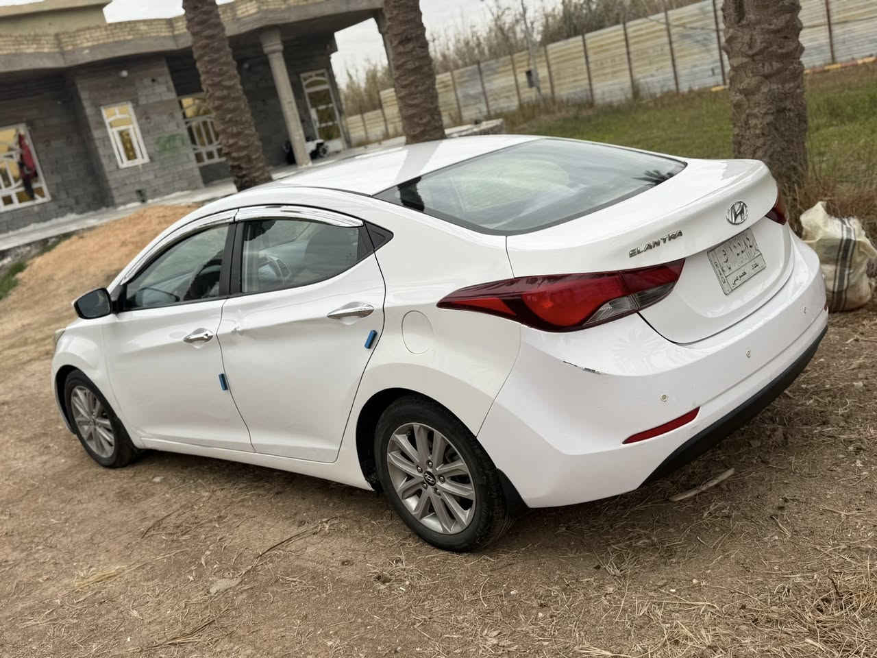 السلام عليكم النترا 2016 خليجي فول مواصفات قطعتين تبريد شاشه تحكمات مري شفط ويل كب تخم تاير صدر امامي خلفي كله جديد فتحه سقف محرك1600 دوش كفاله محرك وكير تدفئه تبريد كله جديد رقم بغداد بسمنه تحويل مباشر 
بيه صبغ هلال الجاملغ الخلفي 
مكاني بغداد اليوسفية 
السعر 113
***********
