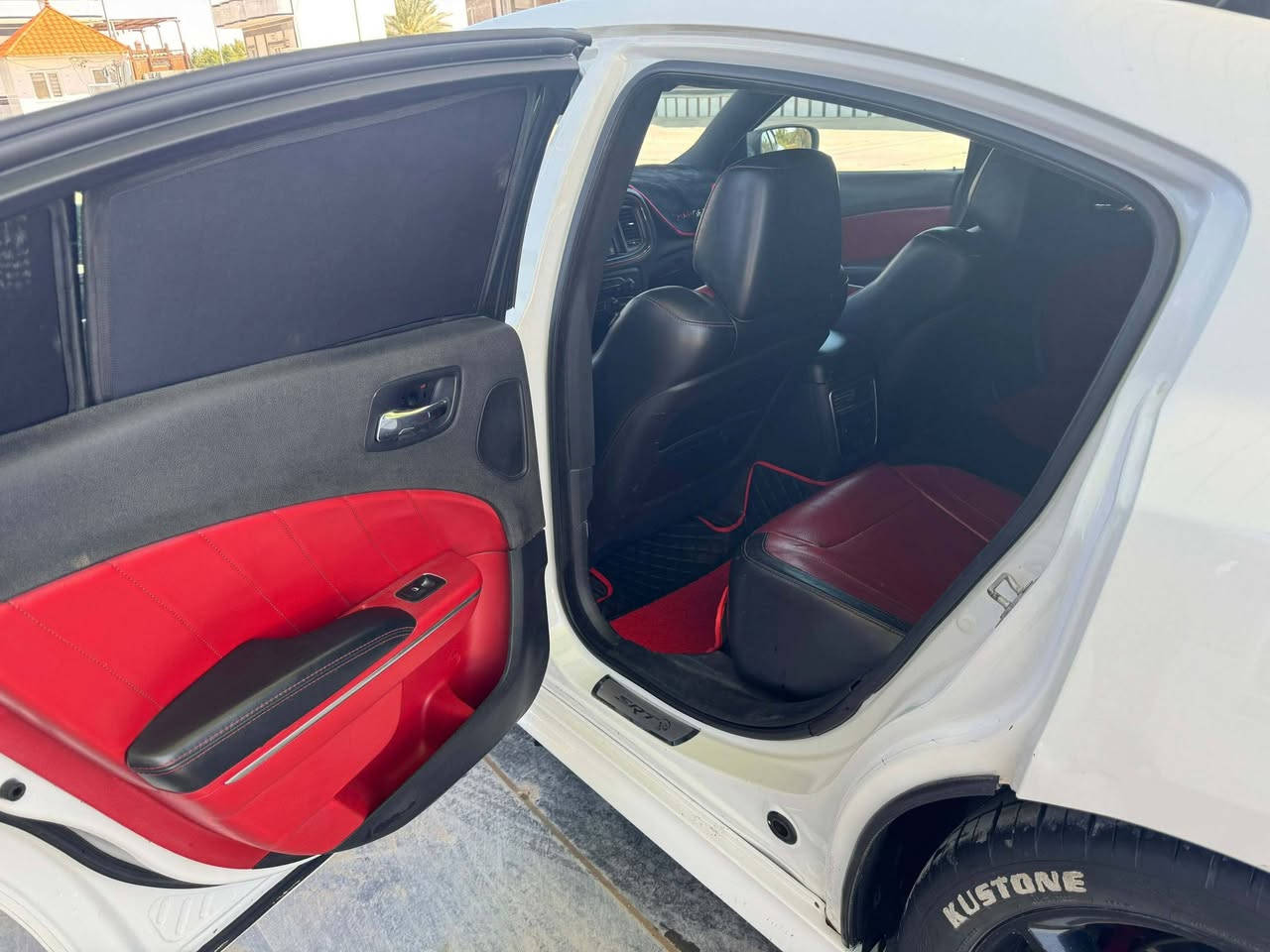 السلام عليكم 
للبيع جاجر موديل 17
حادثه سرقه بدون ايرباك 
مرقم بغداد 
تريد تحويل أو وكاله
مواصفاتها 
RTمعروفه
العنوان الصويره 
***********
***********
