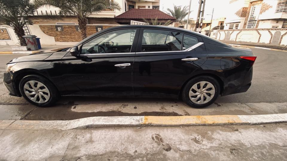 Nissan Altima 2020 S
نيسان التيما موديل 2020 S 

4 سلندر محرك 2.5 

للبيع 13800 $ 

الضرر قطعتين جاملغ والباب مبدل بدون دواخل .. السيارة ماشية 130 الف 

مابيهه اي مشكلة كلشي بيهه شغال والسيارة استعمال شخصي

تبريد ، تدفئة ، تحكم ستيرن ، شاشة كار بلي ، رادار امامي ، تشغيل عن بعد 

وباقي مواصفات ال S  

للتواصل ***********
