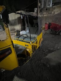 شباب تكتك للبيع موديل 18 بيها مكينة 20 والكشر شوفت عينك بيها ضربه بلكص...