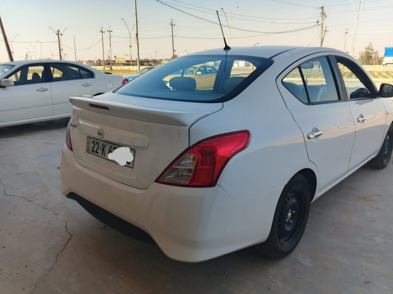 هندي 21.     ماشيه 68 السعر 105مكان ديوانيه بارد بلصندوك ***********
