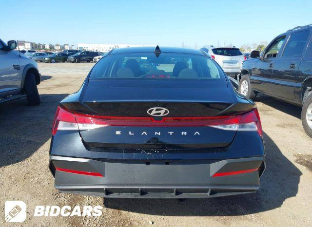 السلام عليكم النترا امريكي محرك2000 السيارة على وضع الشركة جديدة ماشيه13000 صور الحادث مرفقة بالمنشور السيارة خليتلها فابلون للبنيد مالبها قطرة صبغ تجي تسوي سونار إذا بيها صبغ تاخذها بنص سعرها مكاني بغداد شارع حيفا السعر153 وبيها مجال بسيط للاستفسار***********
