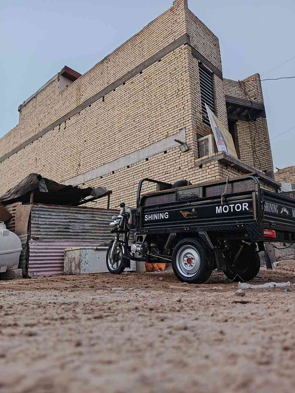 السلام عليكم ستوته للبيع نظيفه مقفوله من كل شحط بغداد الشعله هذا الرقم ***********    /2023 بلال سعر يريد يتصل على هذا الرقم اوراق اصولي
