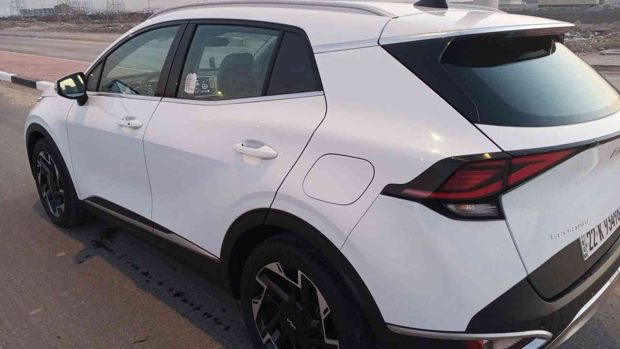 كيا سبورتج موديل 2025 اربيل فول كفاله عامه ماشيه 13 الف بسم شركة
داخل بيجي كشنات كهرباء تدفئه بالكشنات
صندوق الخلفي كهربائي رادار جانبي 
ستيرن تدفئه مري شفط دشبول متصل 
السعر 238 الاتصال ***********
