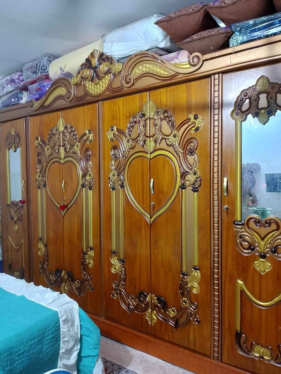 غرفه تزكام ام سته السعر ٦٠٠الف وبيه مجال لشراي العنوان ذي قار قضاء الغراف قرب علوة الأسماك محل نجارة أثير ***********
