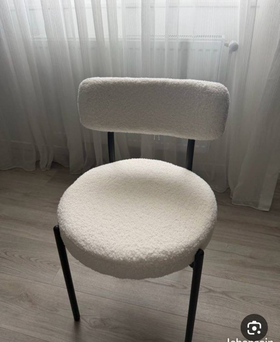 كرسي حجم كبير يمووووت ثكيل كلششششش ٤٠ مع التوصيل


**إذا كنت صاحب هذا الإعلان وتريد حذفه لأي سبب، رجاءا أرسل رسالة إلى الدعم الفني**