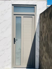 باب شمباني • باب PVC • عزل ممتاز