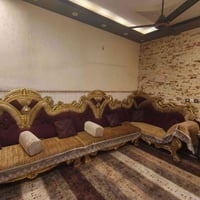 10 مقاعد نضيف جدا تزكام.    الاتصال 07705213853.  بغداد حي اور