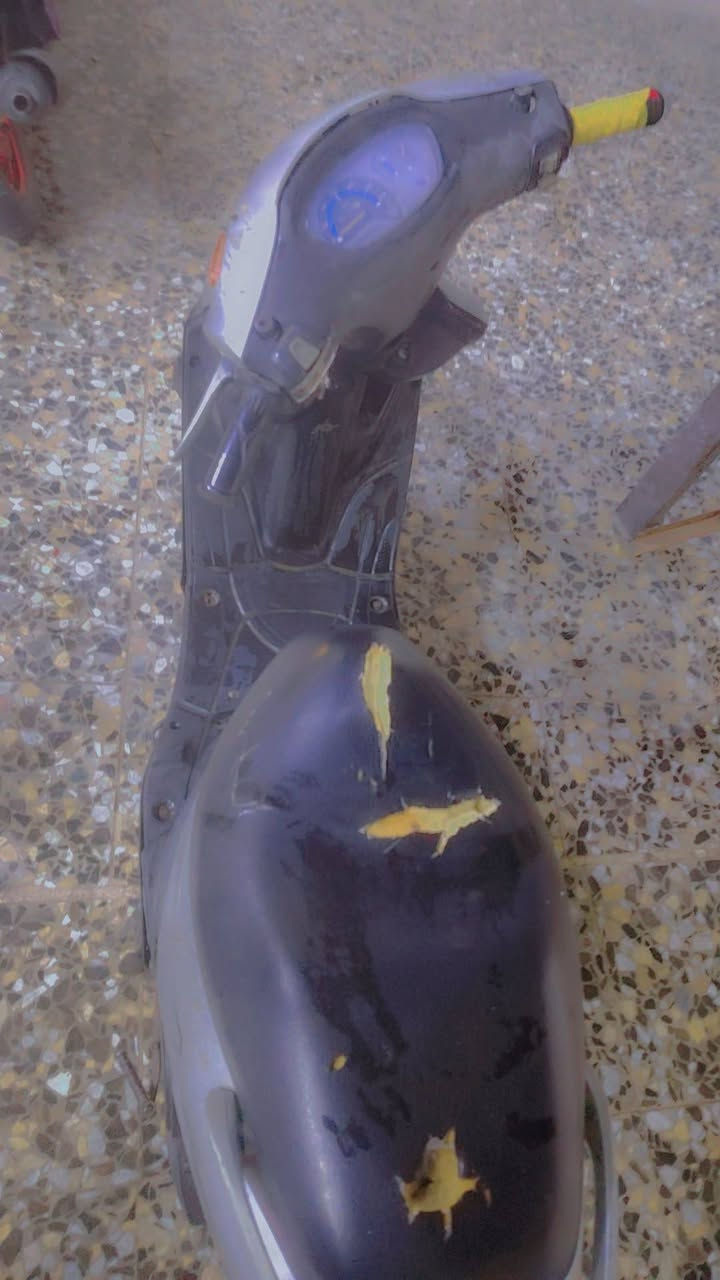 ماكس قجمه 120 دراجه ماامفتوحه بلادي معنا الكلمه كهربائيات شغاله كلهه عوزه بس باتري فقط سعر 350 وبيه مجال شي قليل حك جيه ***********
