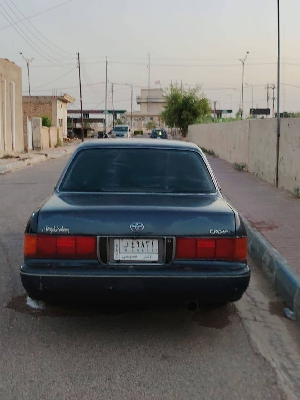 سلام عليكم ارنب البيع اصل 3 قطع تحويره كلها يسره مكينه كير شاصي كفاله بيها جاملغ خلفي طخه بصيطه سنويه 27 نبار مشروع وطني سياره جارده مامصبوغه بلادي حداديه سياره جاهزه نقصها بس راتيتر تبريد مكان واسط *********** سعر 65
