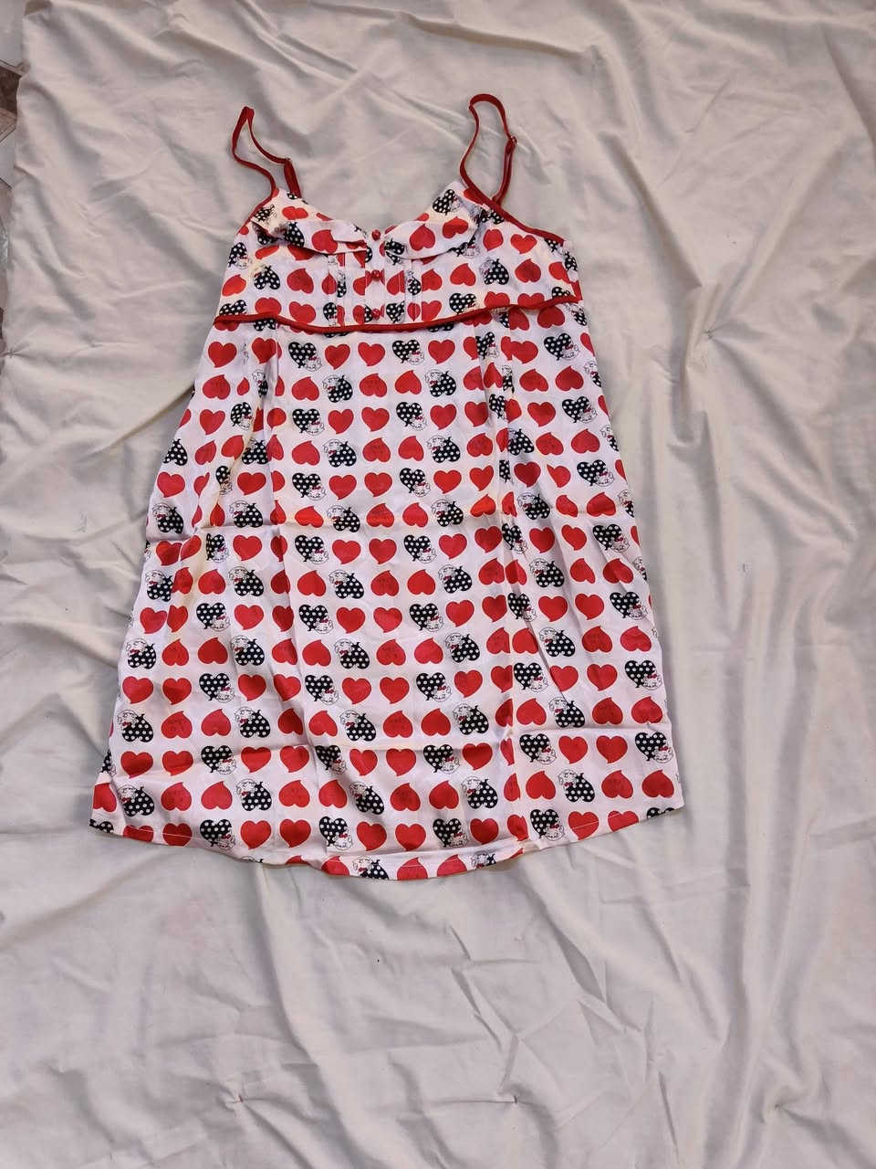 مرحبا
آخر قطعه من دشاديش 
قياسات من إكس لارج الى 4اكسات 
قطعه ع 3او 4الى 5الف 
يحب يدخل ع خاص


**إذا كنت صاحب هذا الإعلان وتريد حذفه لأي سبب، رجاءا أرسل رسالة إلى الدعم الفني**