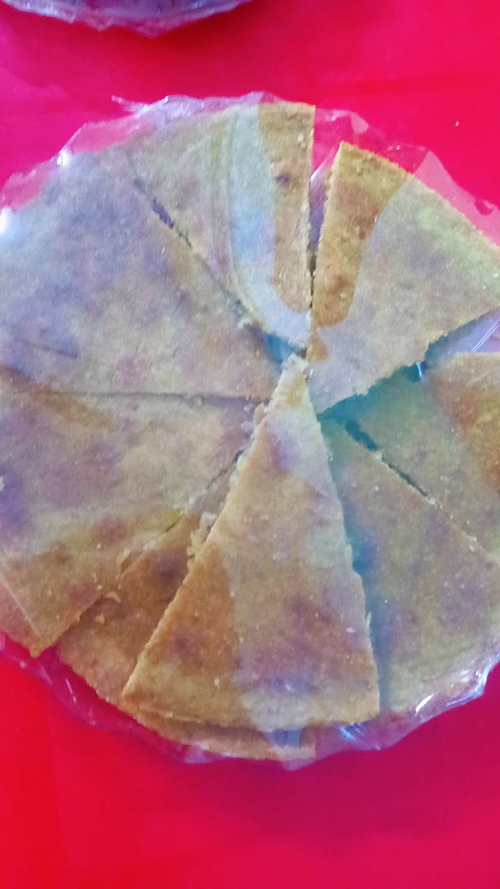 السلام عليكم 
الحجز مفتوح 
متوفر وجبة بمبارات مع كغشي منظفي ومحشي ومطبوخ حسب الطلب 
متوفر جميع انواع الكبب 
متوفر مني بينزا حسب الطلب 
متوفر عروق لحجز مراسلة البيج او اتصال عل الرقم ***********
يوجد خدمة توصيل ايسر ايمن اي طلبية يصير حسابهم ٥٠الف توصيل مجاني
