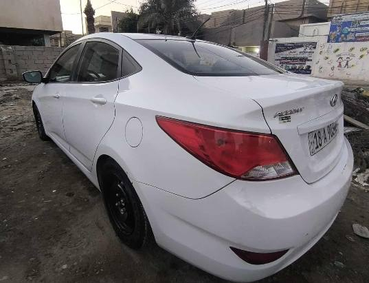 السلام عليكم اكسنت أمريكي موديل ١٧ حادثه جاملغ وبنيد سعره ١٠٥ وبيه مجال قليل بابل شارع ٦٠ قرب جسر الطهمازيه موبايل ***********
