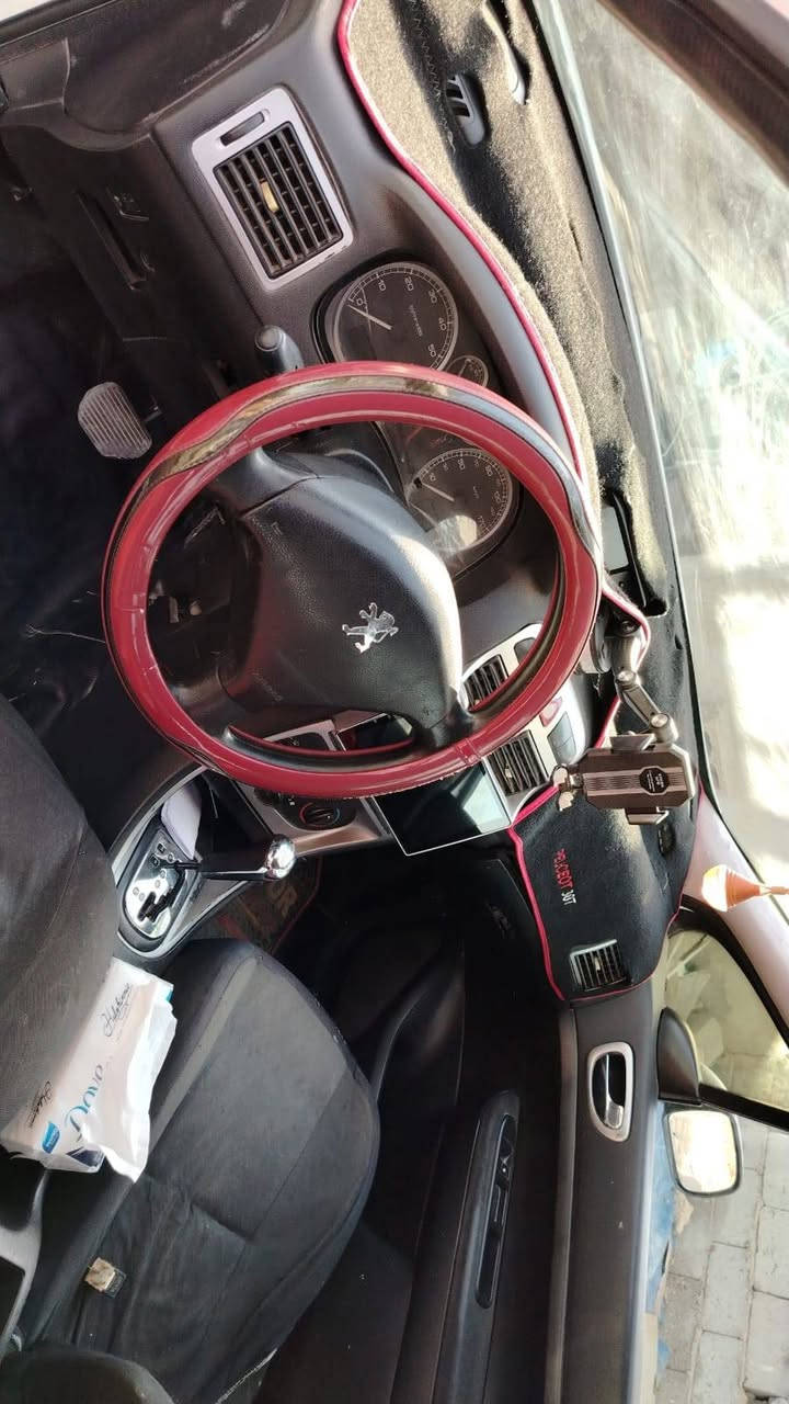 سلام عليكم بيجو فرنسي307.   2005سياره خير من الله نواقصه بصيطه تبريد فول التدفئة ملغي السياره مكانه بغداد الدوره بأسمي كربلاء مشروع وطني وين تريد احولك تحويل ثاني يوم وها اتقره السنوية هاج باك مو صالون ال43وبي مجال للشراي ***********واتساب
