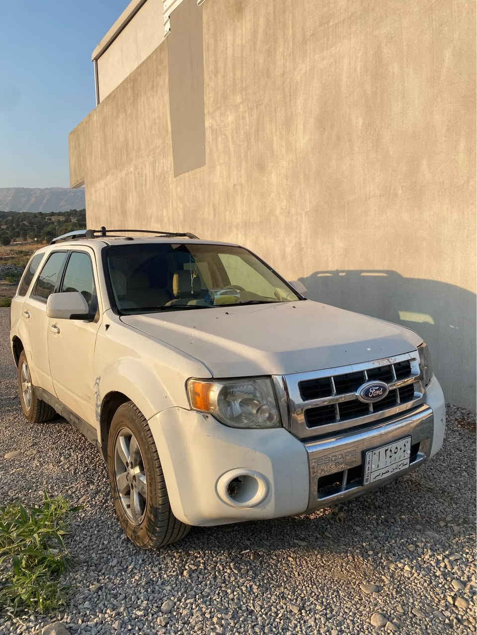 Ford escape model 2010
٦ پستن زۆر بەقوەتە 
سەیارەکە بەنزین و غازی ایتالیە 
سەیارەکی نەرموو بە قوەتە
کوشین کارەبایی 
سوکان تەحکم 
سلایت
کوشین هیتەر
کوشین کارەبایی
گلوپی بن پیان و جیگای ئاو بیلاد
ئاوینە کارەبایی 
دەرکە بەسمە 
٤ جام کارەبایی 
تەبریت سارد و گەرم ❄️ 
Abs
Trakshn 
سەیارەکە بە عام سبوغ دەفرۆشم 
پشتی لیدانی هەیە
سەیارەکی نەرم و خۆشە 
سەیارەکە مەنەفیستە ئەوەلیاتی بەشەرت
غرامەی بە شەرت نییە 
سەیارەکی عایلیە گەنجانەیە
 بلندە بۆ ئاقار و سەفرە دەرەجە یەکە 
سەعری ٤٥ وەرەقە و مەجالەکی برایانە 
رەقەم تەلەفۆن (***********)
(واتس ئاپ و ڤایبەری) لەسەرە مشتەری نامە بنیرە لە خزمەتم أربيل, العراق
