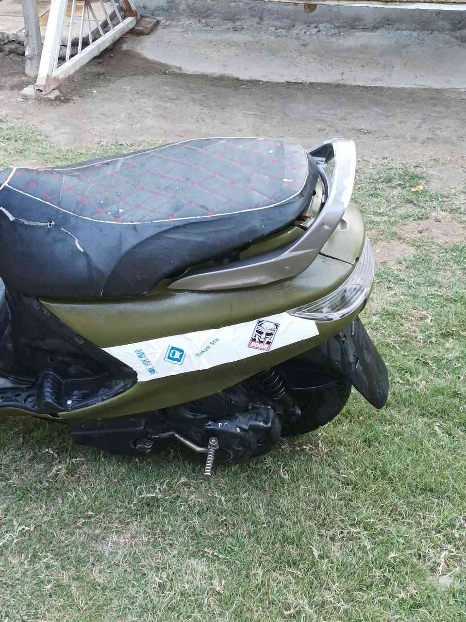 السلام عليكم عندي دراجه للبيع فراشه دراجه خير من الله نعومه شلعه معدل فول تجي شوف بعينك كابريتر مال حاويه كهربائيات كلها شغاله مكينه (ما مفتوح) لا دخان ولا تبخير تيارات جديد دبلات اماميه وخلفيه شغالات كفرات نظيفه الون مميز الون مكاني بابل الكفل يم مستشفى رقمي *********** سعره325,بيه مجال 🖤
