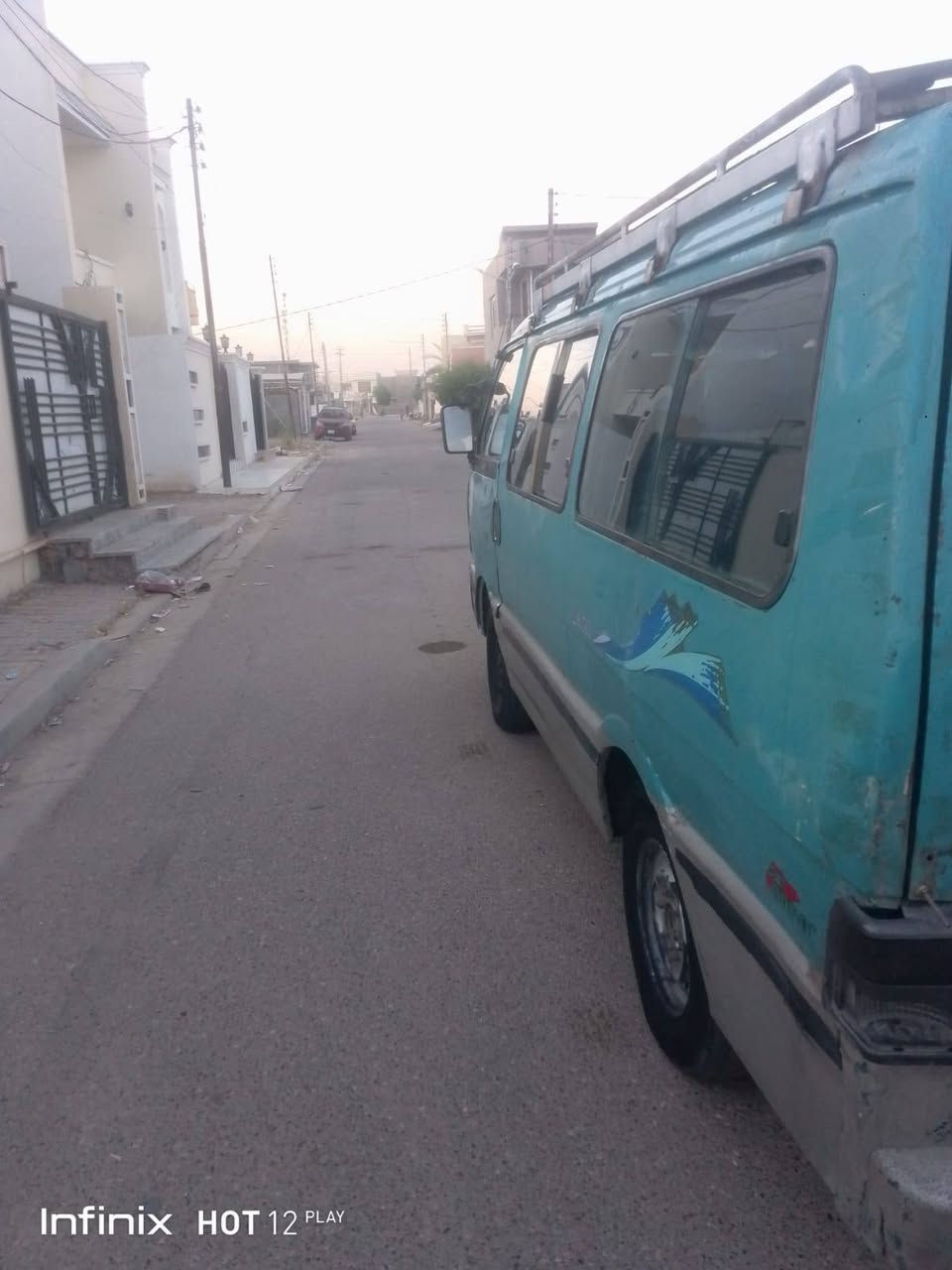 السلام عليكم كيا بس للبيع موديل 93 سياره جاهزه خير من الله محرك جير اكسن مقفولات سياره محرك جالكسي الماكولات كفاله عامه ثانويه من 2018 مكان بغداد المدائن سلمان باك يارا من ايدك في الشارع سعر ب 18 ورقه رقم الماني ***********

