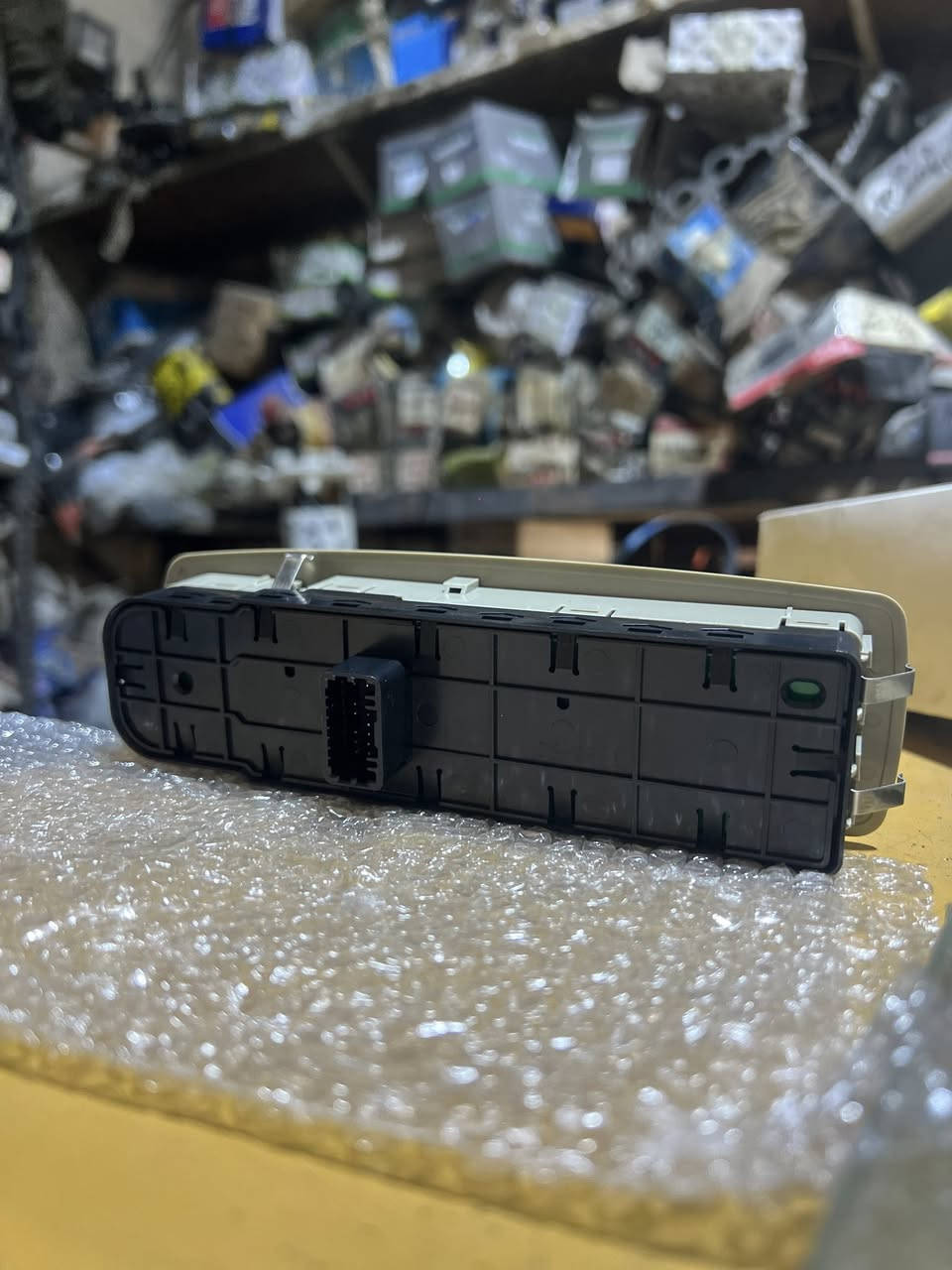 دكمه جام رينو فلونس 
دكمه جام رينو سمبل 
دكمه جام رينو لوكان  
دكمه جام سافران حديث او قديم 
اتصال على الرقم التالي 
***********
***********
