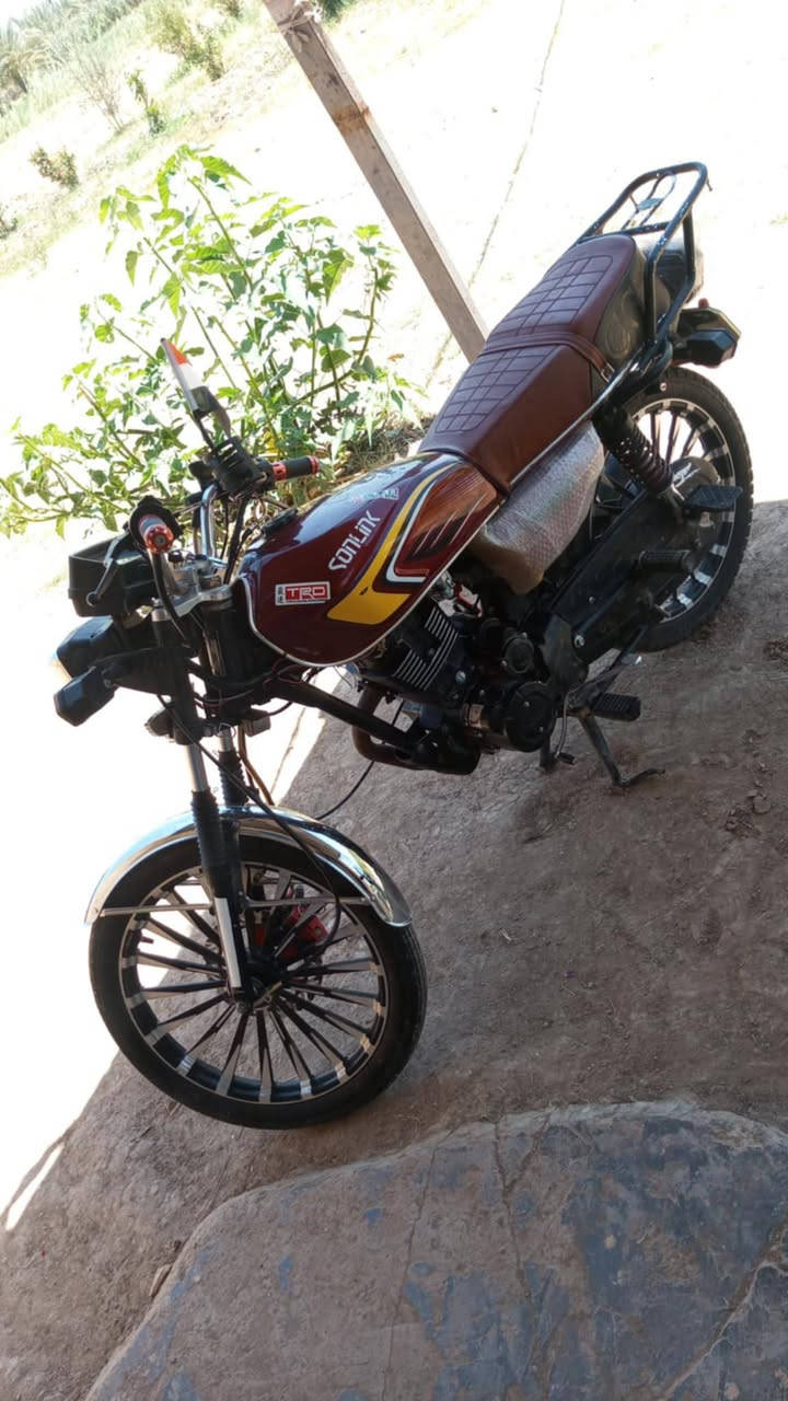 🏍️ للبيع | دراجة سولنك موديل 2024
✅ موديل: 2024
✅ محرك 200 CC
✅ خمسة كير
✅ كفالة عامة
✅ بدون أي نقص أو ملاحظات
✅ أوراق كاملة وجاهزة

💰 السعر: 700 ألف دينار
🔹 السعر قابل للتفاوض (بيها مجال)

📍 الموقع: بغداد – المحمودية

📞 للتواصل:
اتصال | واتساب | خاص
***********
