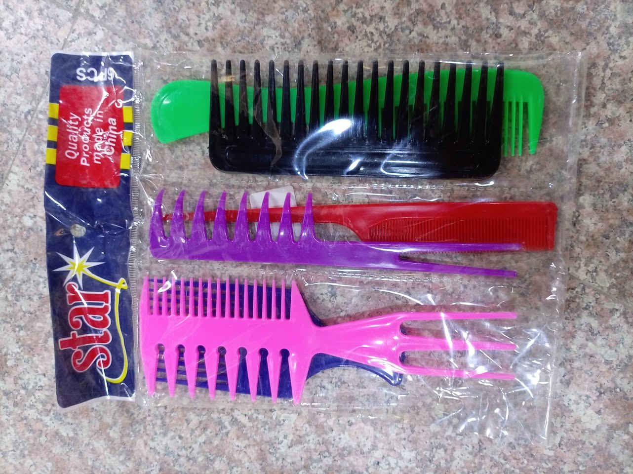 السلام عليكم زبائننا الكرام🛍️🛒( وفرنالكم احلى واجمل مشط وفرچة شعر   ولا غلطه بجودة عالية وسعر جميل 
  عليكم زيارة مجمعنا عبر العنوان التالي ‎
‎ الامزون للمواد المنزلية  

‎الفرع الاول (سدة الهنديه)الكراج القديم الطابق الأرضي 
‎الفرع الثاني (المسيب)عماره الدولفين الطابق الثاني فوق صيدلية (طبيبك)


**إذا كنت صاحب هذا الإعلان وتريد حذفه لأي سبب، رجاءا أرسل رسالة إلى الدعم الفني**