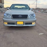 ملكه • ٢٠٠٢ • فتحة سقف