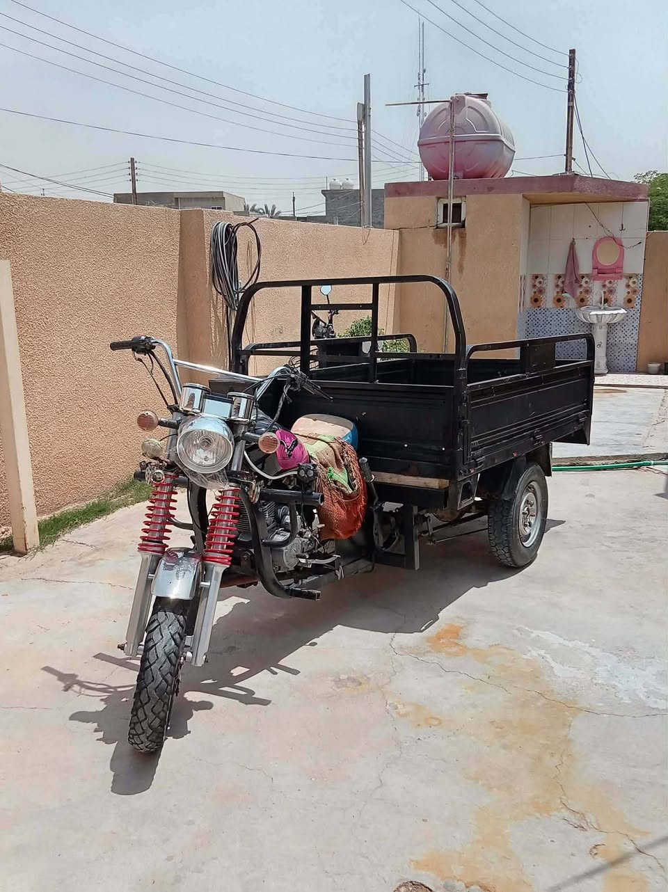 سلام علـيكم ستـوته للبيـع ستوته جاهزه من كلشي ربع مذب عليه مال شغل ***********
