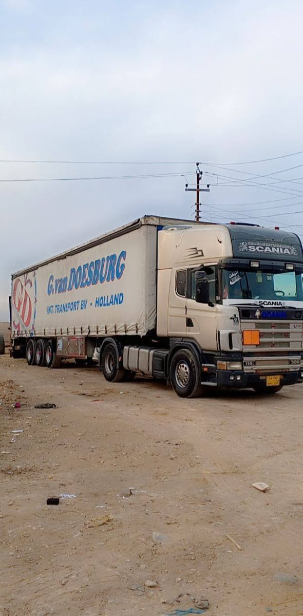 السلام عليكم البيع سكانيه 2003 كير3/3 محرك كسر كسن كلا بشرط تبريد رتايدربسراس رقم دهوك شرط تحويل الستفسار ***********/***********
