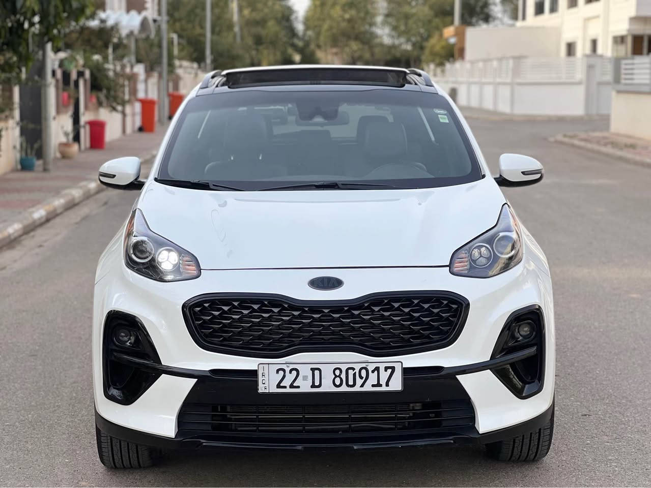 سلام عليكم 
كيا سبورتج فوول مواصفات من عدا البصمه  #بانوراما 
الموديل 2021
وارد امريكي
كشنات كهرباء
تدفئة كشنات
رادار ٣٦٠
تحديد مسار
مانع انزلاق
مكينه 2400
تبريد قطعتين
٣ وضعيات قيادة
مري شفط
توقف ذاتي
ماشية 54 الف
شاشة كبيره كامره خلفيه
ضرر : بونيد تبديل بلاد جاملغ صبغ بدون داخل 
السياره // بدون ارباك 
العنوان . ديالى / خانقين 
الاستفسار // ‭0771 813 1403‬
السعر /177$ ورقه بيها مجال للشراي خناقين, ديالى
