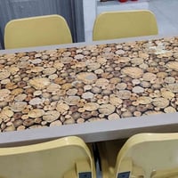 ميز طعام • ٤ كراسي