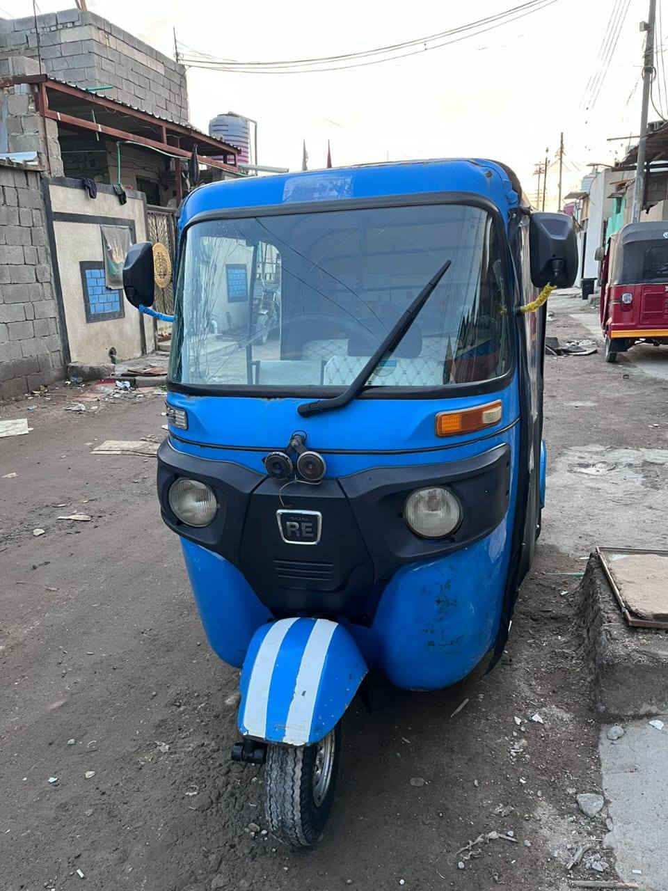 السلام عليكم تكتك لبيع هاذ رقم راعيه اني مكلف بل نشر ***********
