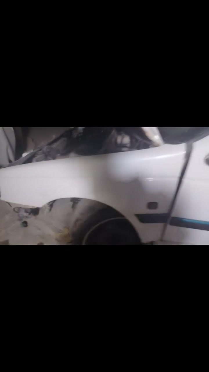 السلام عليكم بيجو بارص مديل 2015 بيه حادث المكينه وكعه بل كاع البقي الغراض موجوده ابيع كوم حديد رقم بغداد الدولي يريده يتصل ***********؟سياره بسمي مباشر
