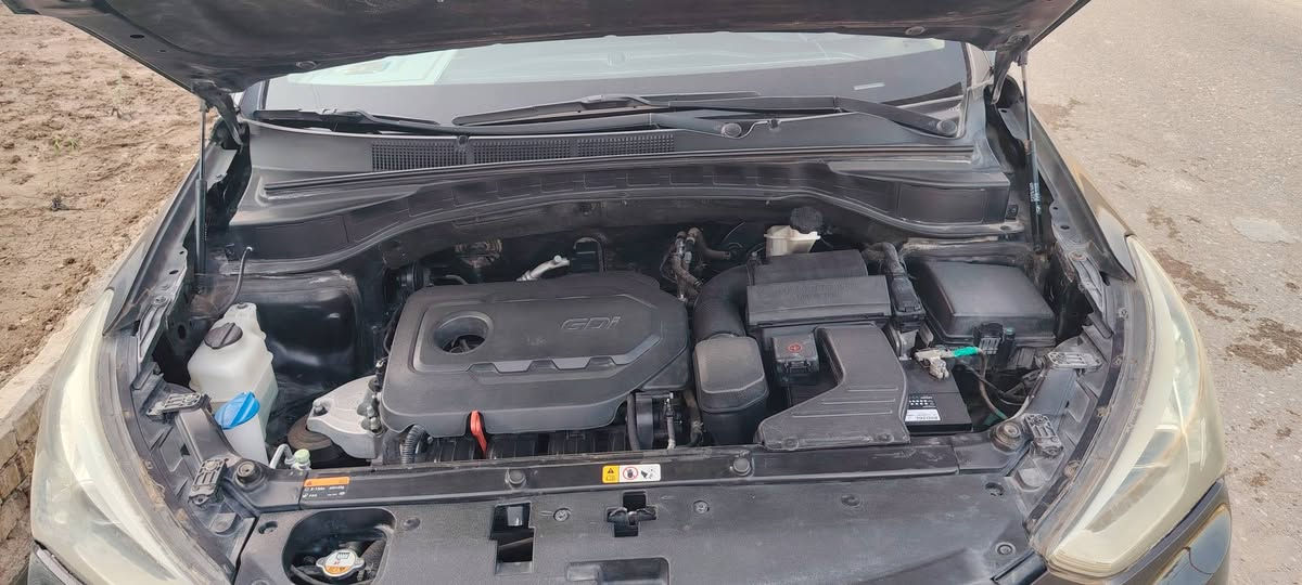 السلام عليكم سياره سنتافي للمراوس أباجيرو من موديل 14 لحد 8 شعدك نزل سياره هونداي سنتافي موديل 2017 وأرد أمريكي 4سلندر حادثه جاملغين ونص بنيد أمامي 5راكب نص فول ماشيه 98 ألف رقم ذي قار لون أسود محرك جي دي اي


**إذا كنت صاحب هذا الإعلان وتريد حذفه لأي سبب، رجاءا أرسل رسالة إلى الدعم الفني**