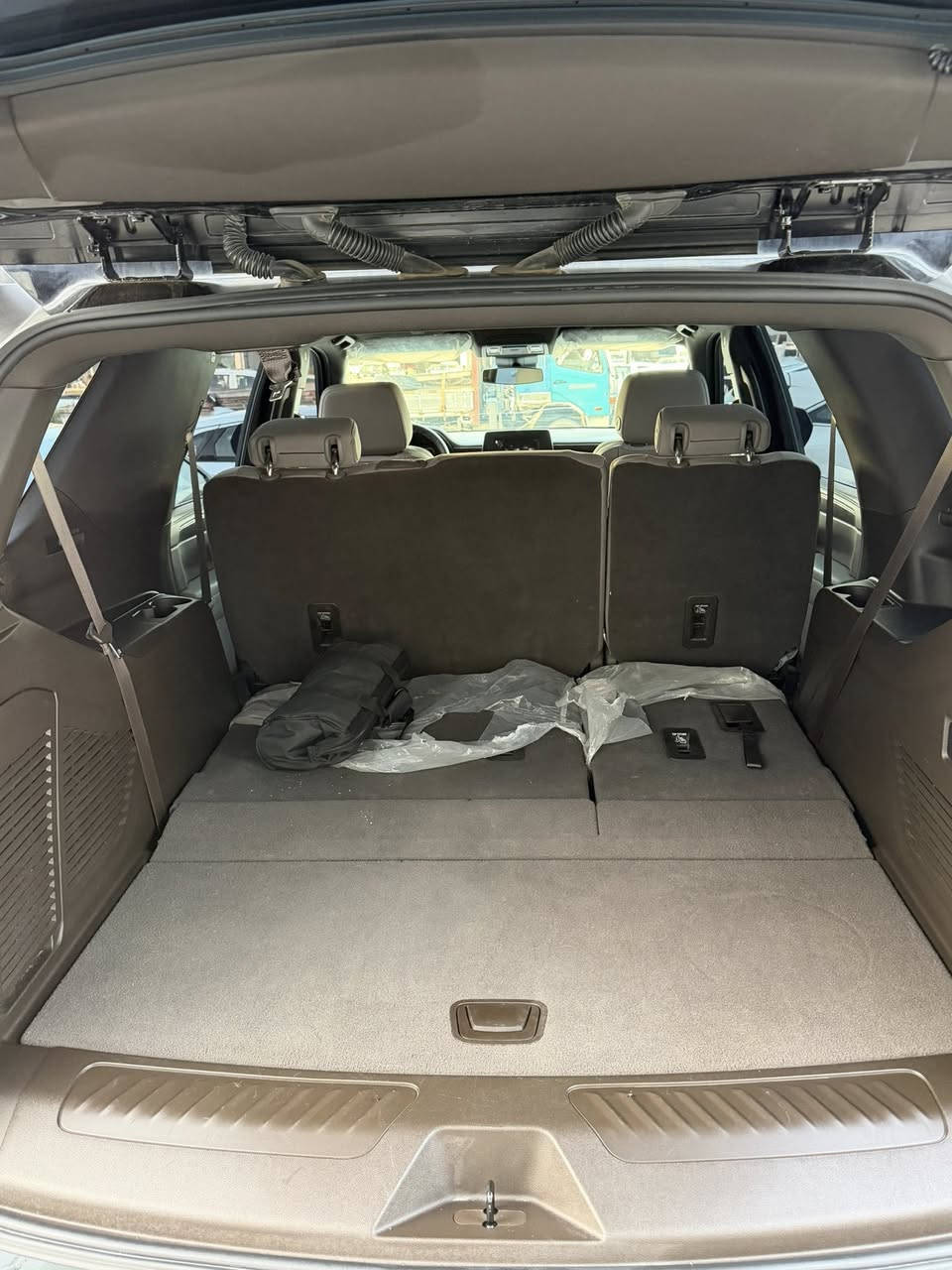 السلام عليكم ورحمه اللّٰه
تاهو

وكاله المنصور ضمان خمس سنوات

 رقم بصره LS تاهو 2023

مغلفة PPFماشيه ٣٠ الف

السياره بحاله الزيرو

للاستفسار اكثر

سعرها 480 وبيهه مجال

***********
