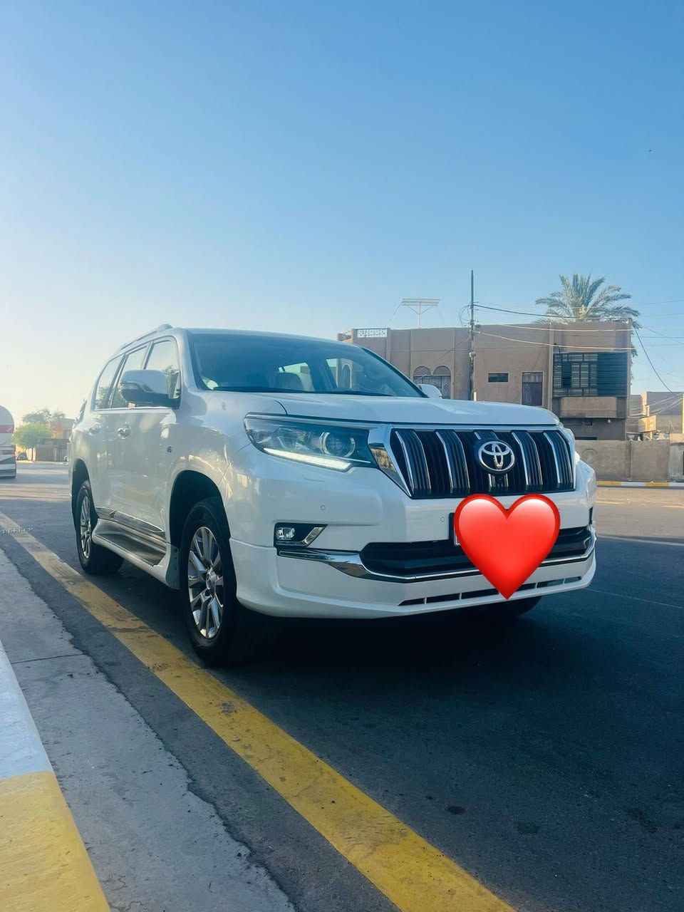 سلام عليكم اخوان ❤️🌹
.
.
برادو 2020 رقم بغداد باسمي لون ابيض مكفولة من الصبغ والتبديل والحالوب والشخوط نهائياً 

 استلام شركة ساز 
فول الفول VX باب اول 
 فتحة بصمة 4كاميرات كشنات الخلفية كهرباء 6سلندر هوك ثلاجة حساس خلفي سبير تعليك فور ويل مري شفط دبل تانكي كشنات تدفئة تبريد وباقي المواصفات 
المعروفة 

السيارة جديدة جداً استخدام نضيف كير محرك ميكانيك كهربائيات كله جديد 

السعر ( 41,500 ) وبيها مجال للطيبين 
للاستفسار ***********
