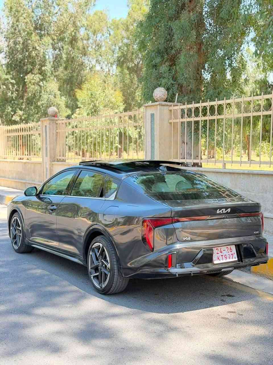 كيا كي 4 فول فول 
KİA k4 2025 GT Line فول فول 1/1
ضرر : بين الباب والجاملغ الخلفي يعني شويه من الباب وشويه من الحاملغ بدون ايرباك
سعر بلاش :180 ورقة و بيها مجال جدا بسيط 
سياره ماشييه زيرو : فقط 9 الف ميل 
محرك : 2000 دوش مرغوب 
پانوراما 
‏‎بصمة 
شاشه ديجتل متصل
‏‎تشغيل عن بعد 
‏‎بصمة ابواب وجنطه 
‏‎اشاير مري 
‏‎نقاط عمياء 
توقف ذاتي 
‏‎كشنات جلد داخل لونين 
‏‎تدفئة كشنات
‏‎تبريد كشنات
‏‎مود درايف رياضي 
‏‎شحن وايرلس 
‏‎سايد بريك اوتو 
‏‎كشنات كهرباء 
‏‎رادارات مع حساس اوتو ستوب تلقائي 
‏‎شاشه تبريد متصل لمس 
‏‎عدادات متغيره الوان وشكل ديجتل 
‏‎شاشه تدعم كار بلي 
‏‎قياده ذاتيه 
‏‎فول تحكم ستيرن 
‏‎تحديد مسار 
‏‎سستم سماعات هارمن 
سياره كاتى شرط ترقيم محافظات شماليه 
اتصال او واتساب : ‭***********
مكان السيارة الموصل
